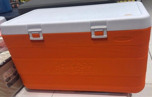 ICE Box 127Ltr