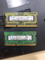 x2 Rams each ram is 2 GB