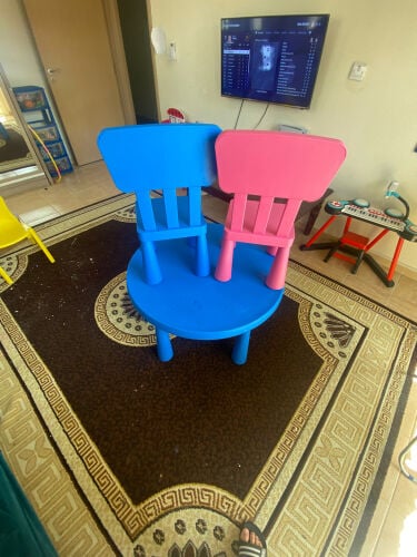 kids table and two small chairs
