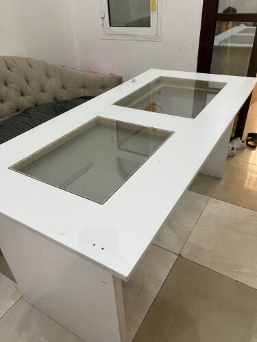 طاولة 