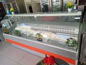 Meat cutter & fridge