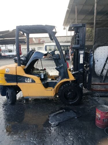 forklift Caterpillar 3 Ton
