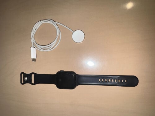 Apple Watch 7 - 45mm GPS + Cellular