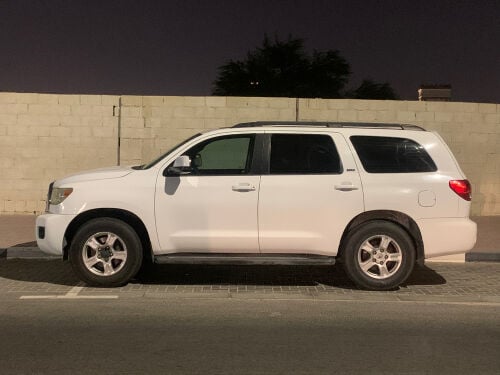 Toyota Sequoia 2013
