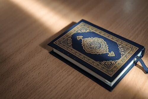 Quran teacher