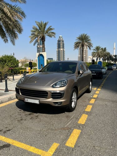 porsche cayenne 2016