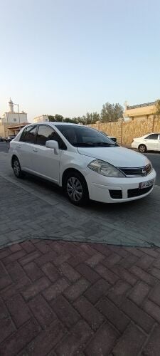Nissan Tiida 2011