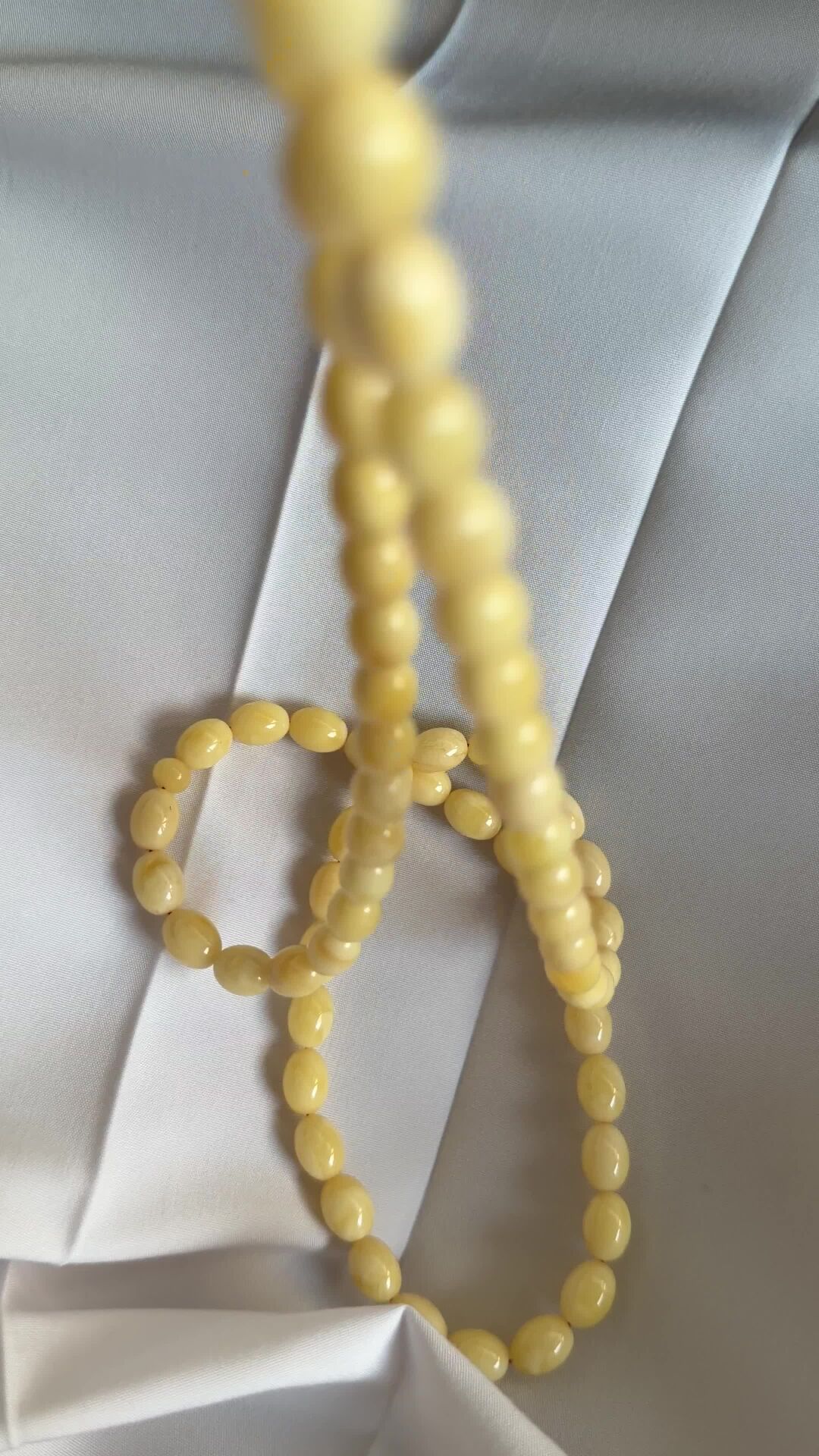 مسباح كهرم بيض حمام 