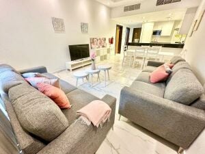 SPACIOUS 1BHK| FURNISHED| BILLS INC
