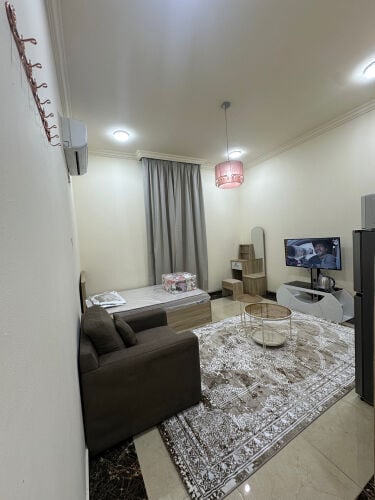 Studio for rent only girls