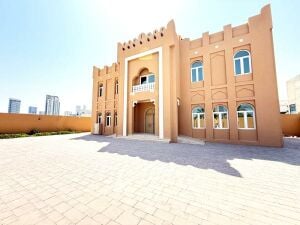 NEW HUGE 6BR CORNER VILLA-LUSAIL
