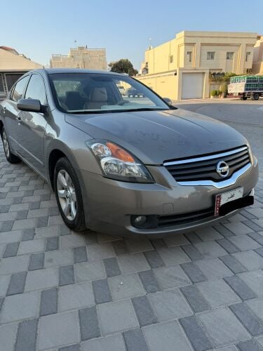 nissan altima