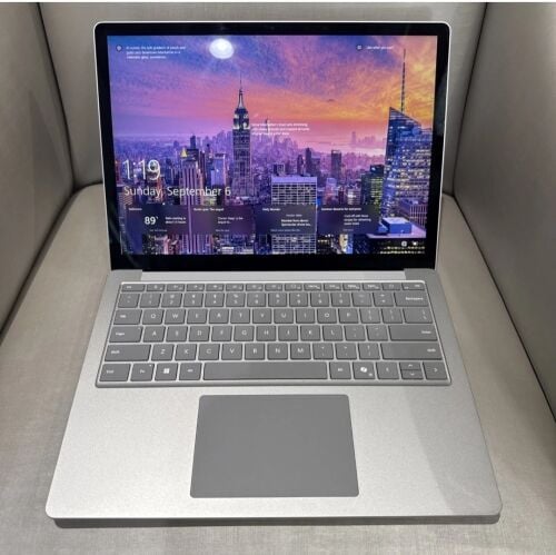 Microsoft surface laptop 6