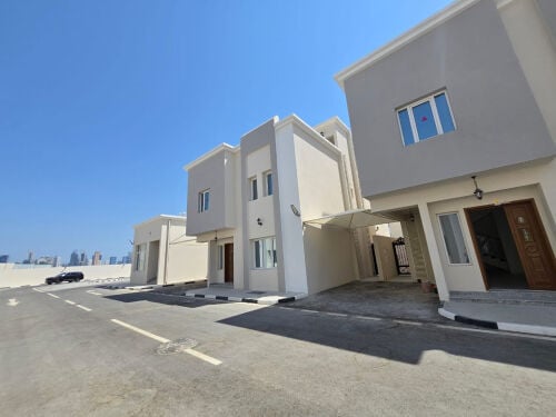 NEW VILLA 7 BHK FOR RENT MARKHIYA