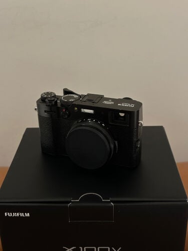 Fujifilm x100v