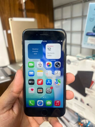 Apple IPhone SE 3rd 5G 64GB