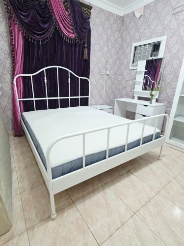 queen size Bed 160+200 cm