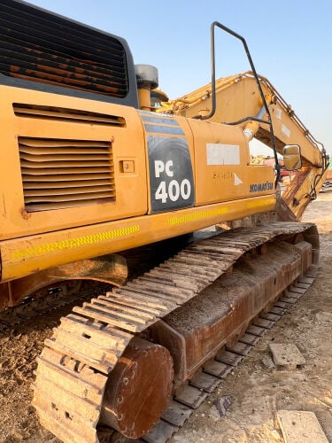 Komatsu PC400-8R
