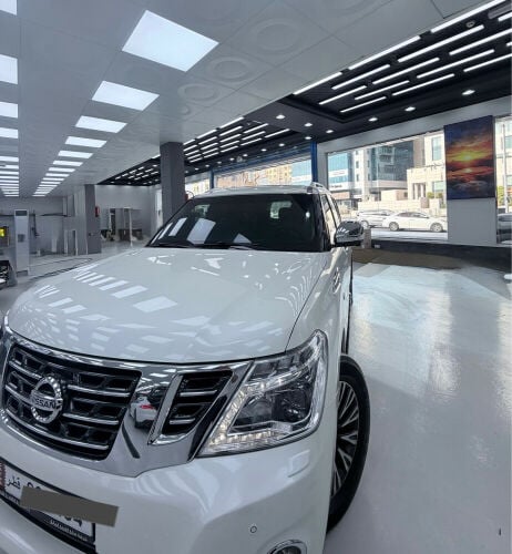 NISSAN PATROL PLATINUM- PEARL WHITE