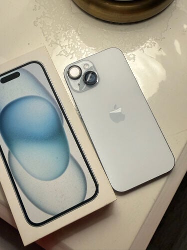 iphone 15 128 GB