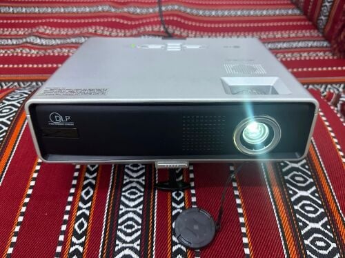 LG Projector