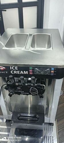 ice cream refrigerator