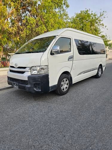 Toyota Hiace 2017