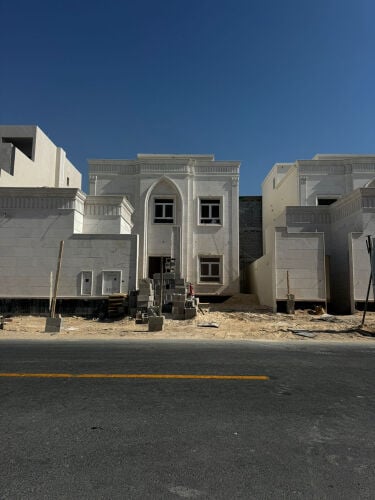 للبيع فيلا جديده في الوكره 