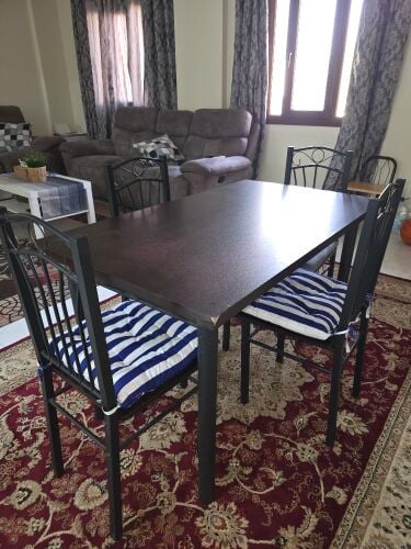 Dinning Table