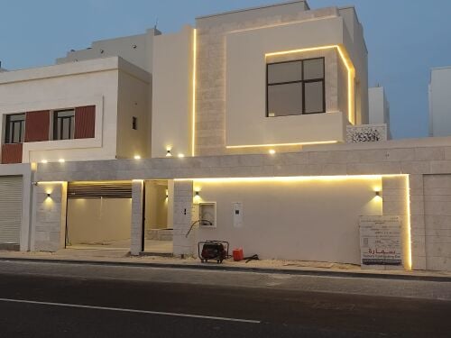 الثمامة فيلا جديدة مودرن فخمة