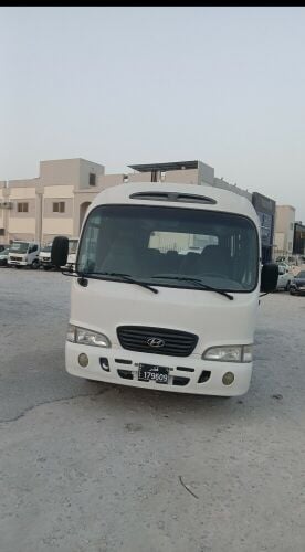 Hyundai bus in excellent  condition