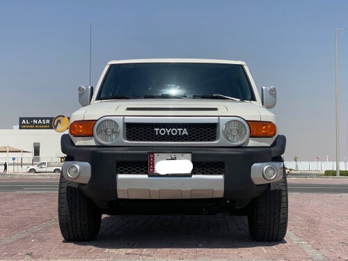 ‏Toyota FJ Cruiser 2015