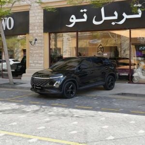 شيري اومودا  سي 5  2023