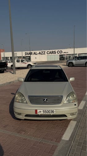 للبيع لكزس ال اس 2003