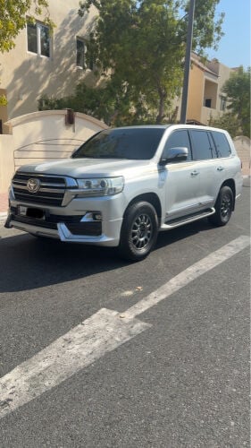 للبيع في اكس ار ٢٠٠٩ محول ٢٠٢١