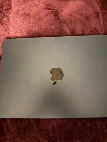 MacBook Air 13 M5 dark blue color 