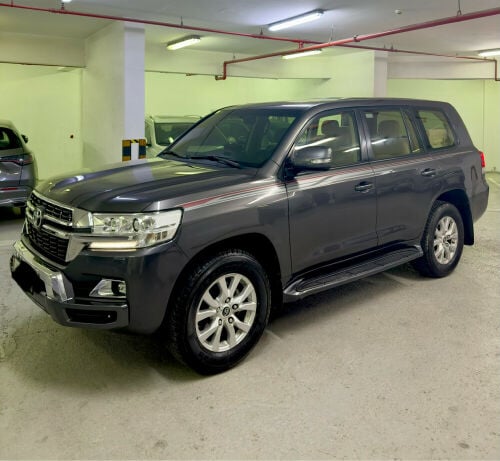 lLc Gxr low km full option 