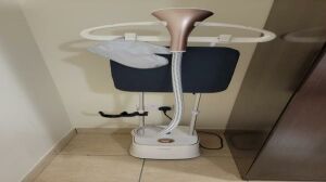Garment Steamer like new warranty