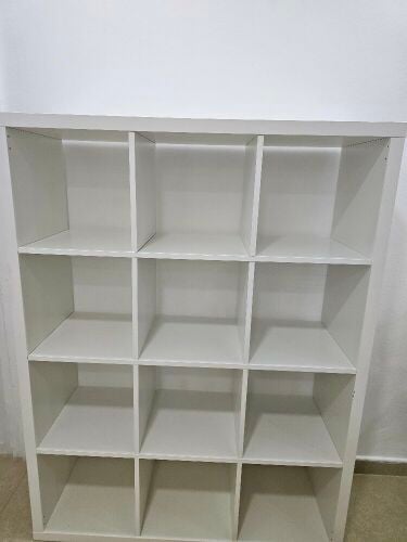 12-Cube Shelving Unit – Like-New