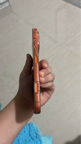 آيفون ك\وبي 