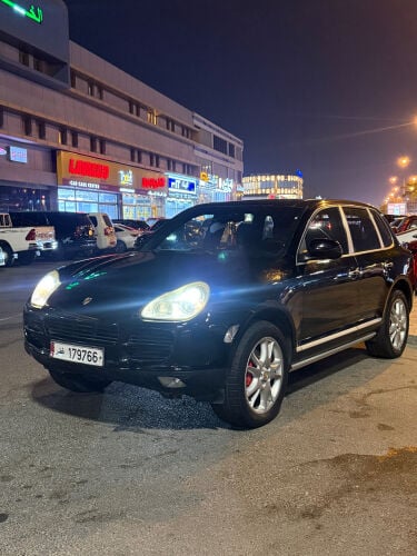 porsche cayenne turbo 