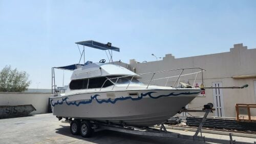 Yacht 33 ft