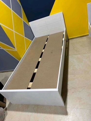 Single Woden single bed 33664956