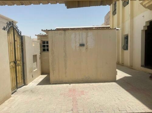 Apartment for rent in Umm Al-Dum