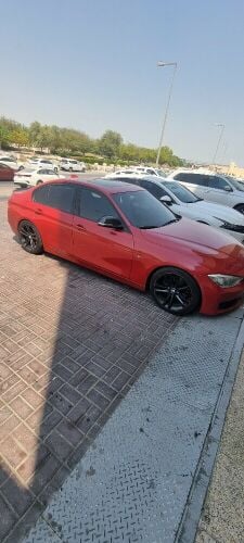 للبيع بي ام دبليو 328 اي رياضية
