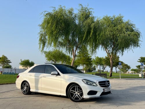 Mercedes Benz E300