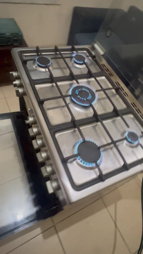 cooking range 