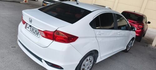 neat and clean all perfect car
