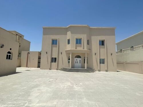 للبيع فيلا بحزم المرخية جديده