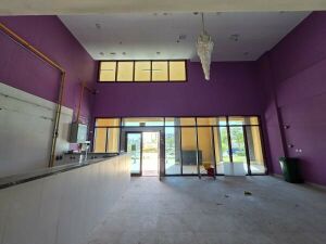 Shop for Rent in Fox Hills